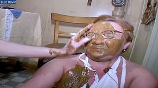 Extreme scat facial for BBW, ScatKings.com Scat Porn 13 ScatKings.com Scat Porn