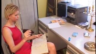 Kaviar Teen smokes and the shits, ScatKings.com Scat Porn 7 ScatKings.com Scat Porn